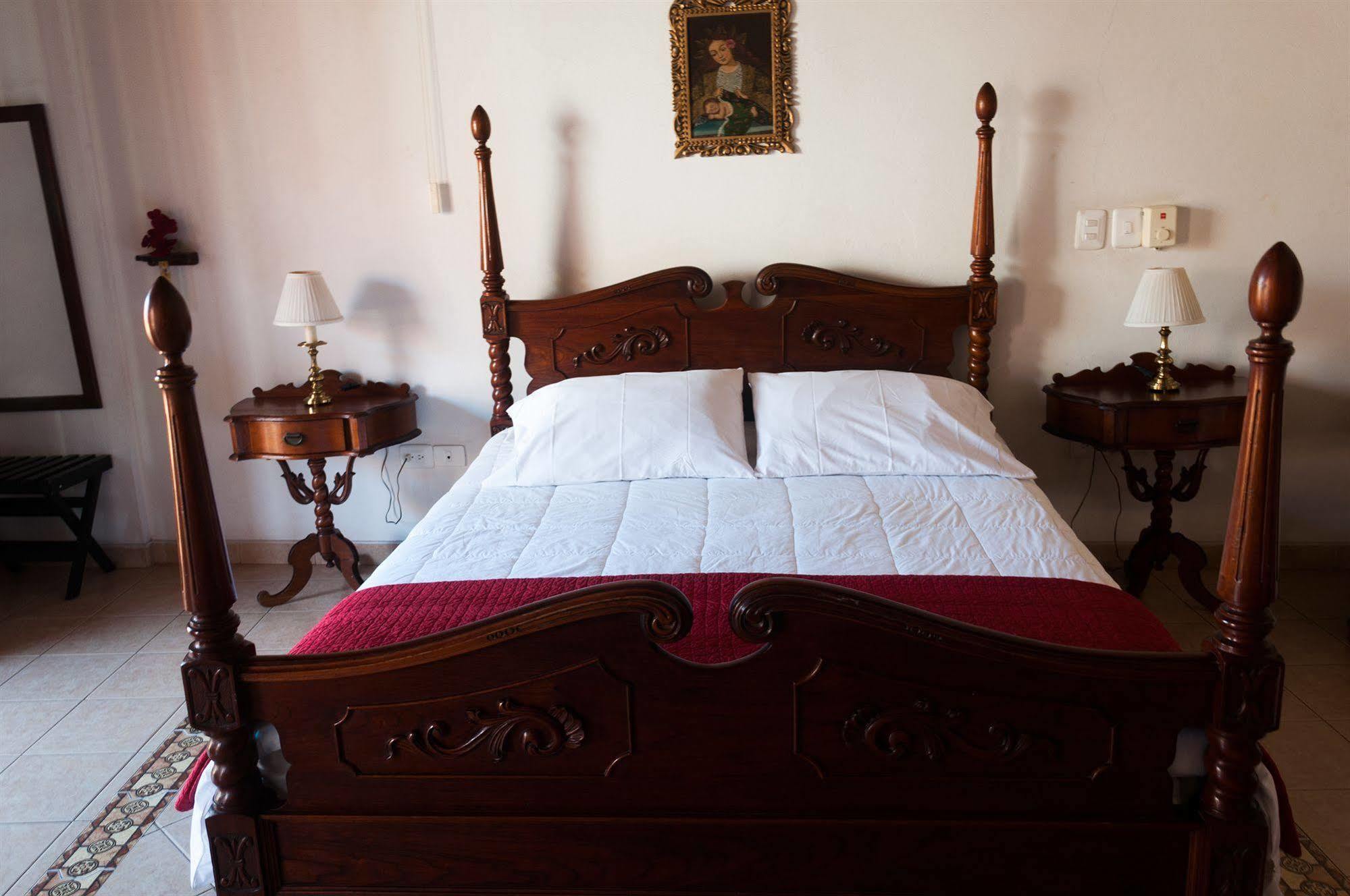 Hotel Casa Del Curato Cartagena Exterior foto