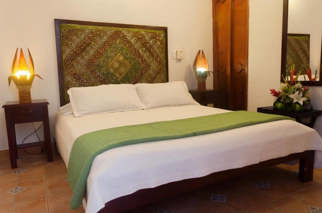 Hotel Casa Del Curato Cartagena Exterior foto